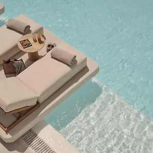 Yi Mykonos **** Elia (Mykonos)